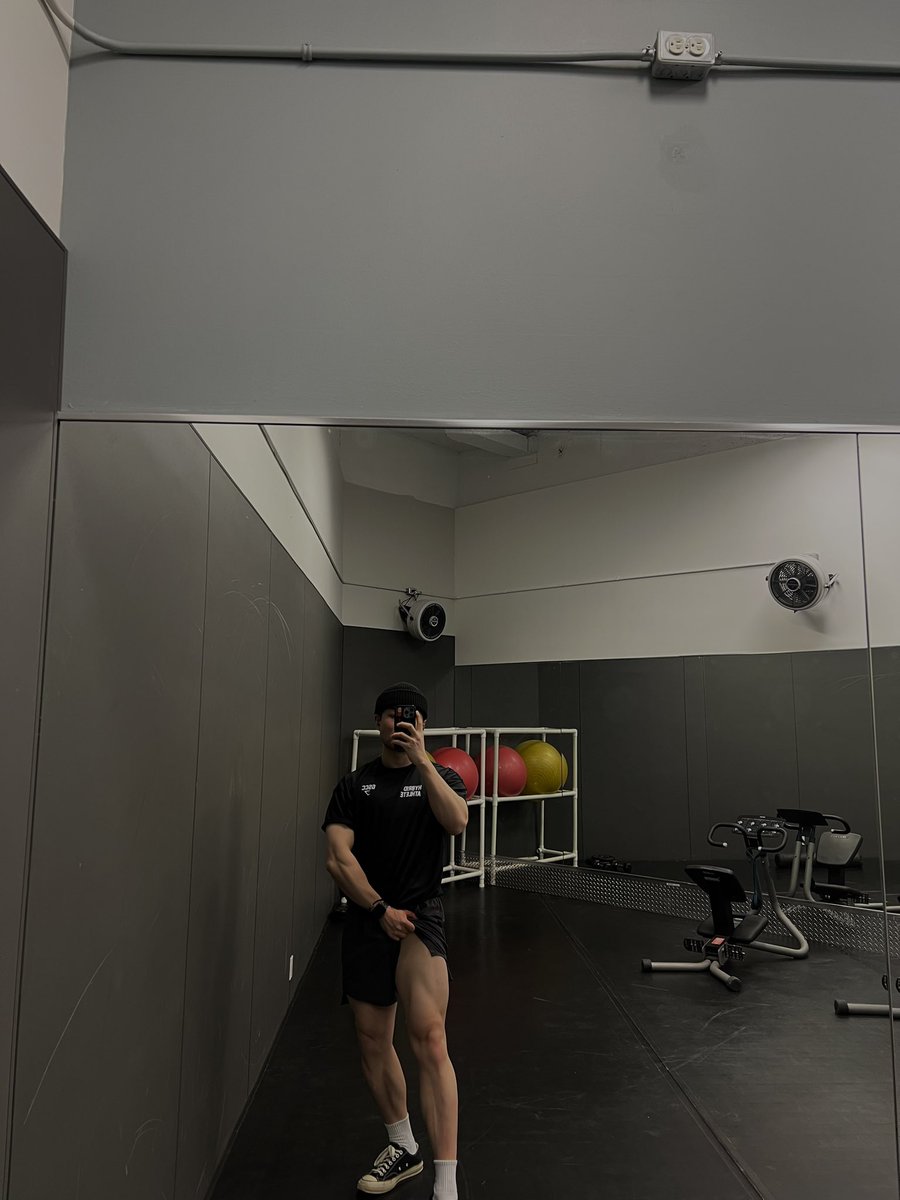 热血炫面 tweet media