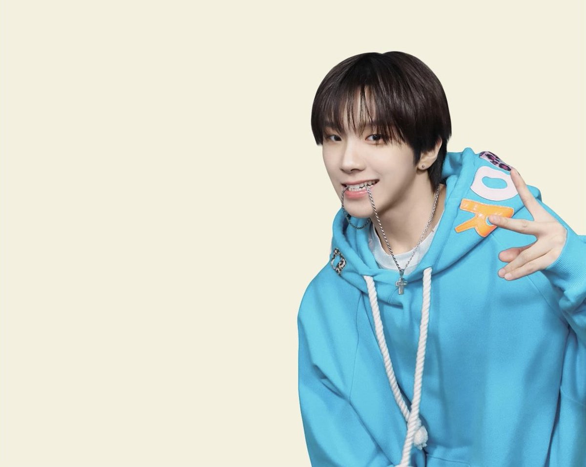 061129gif's tweet photo. #운학 #WOONHAK 

포토이즘 https://t.co/4ENbBz2Cse