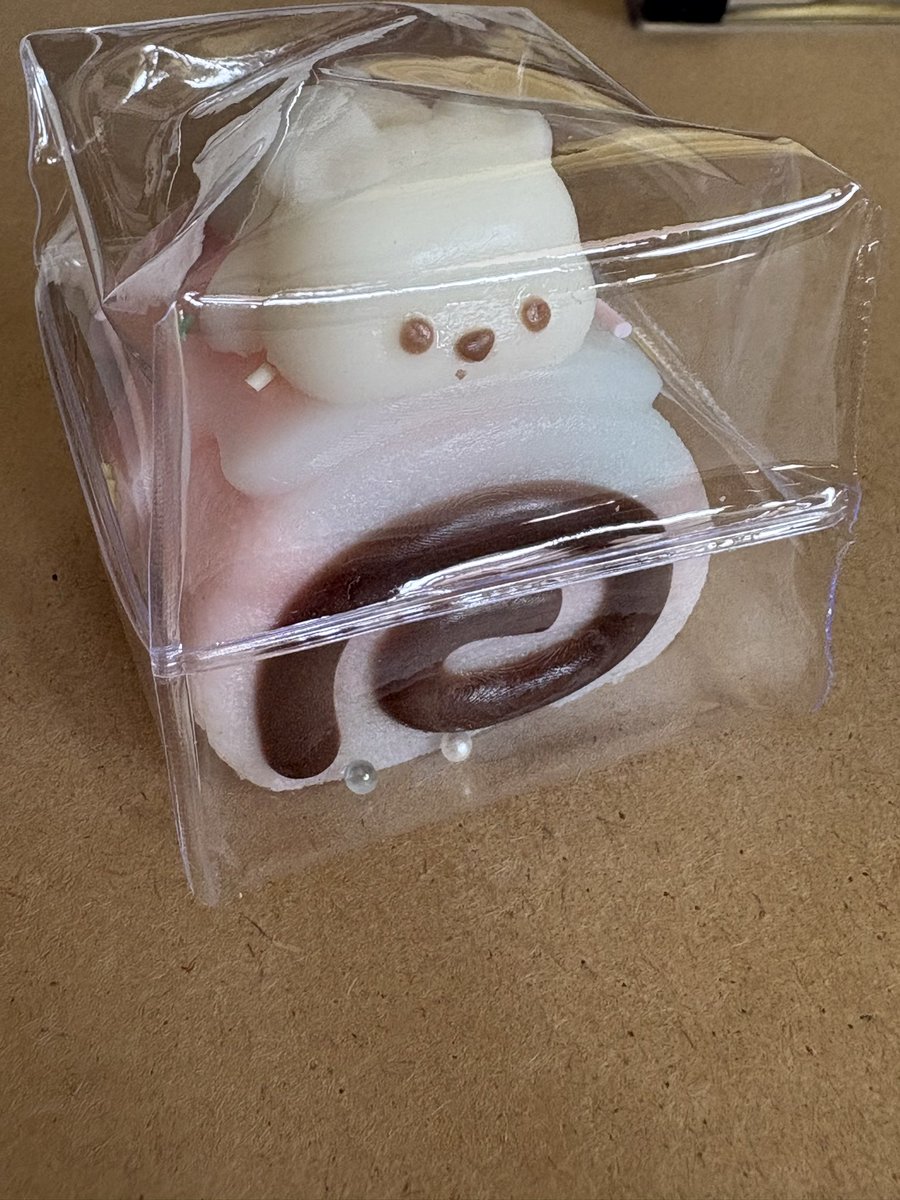 マアム(@Mm90W2dJavVDJGI )さんが作品交換で沢山のスクィーズを送って