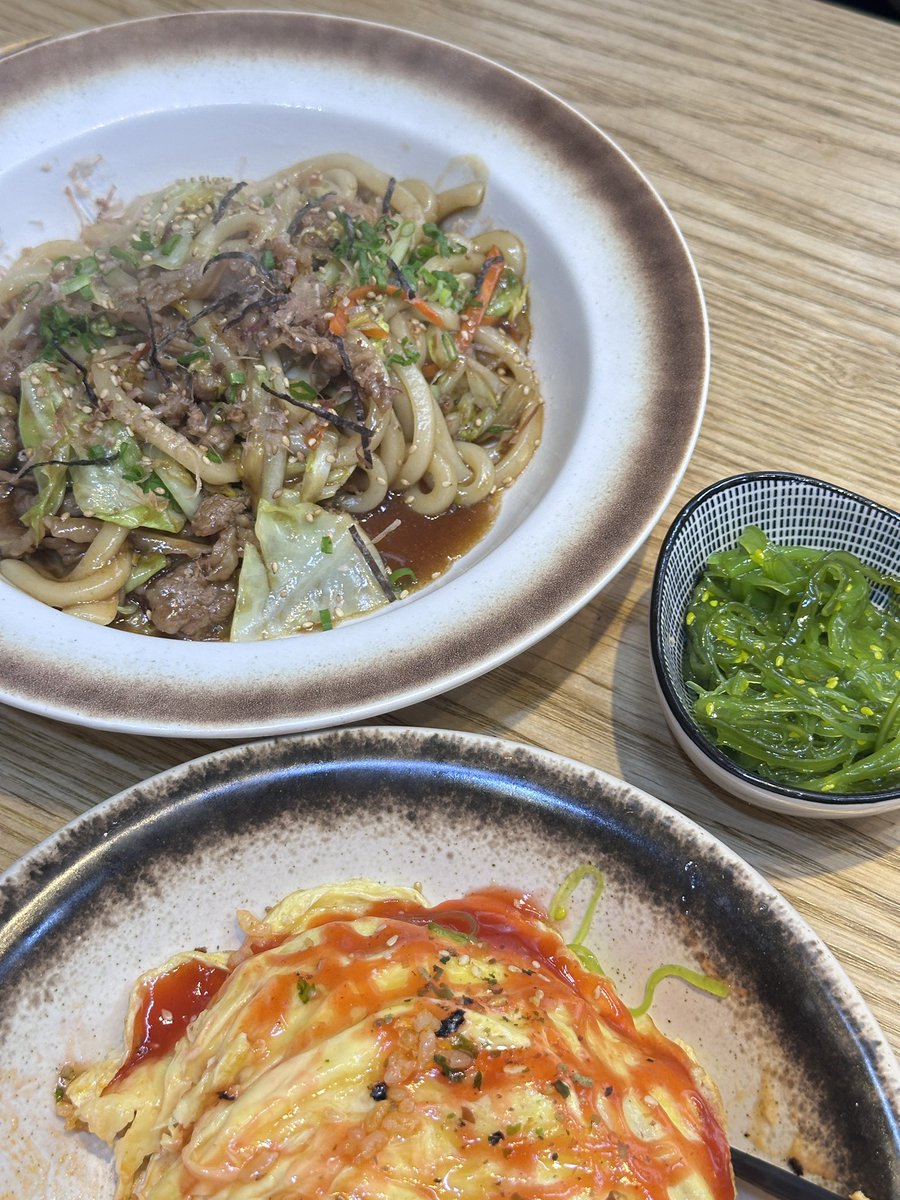 欺负一只兔子 tweet media