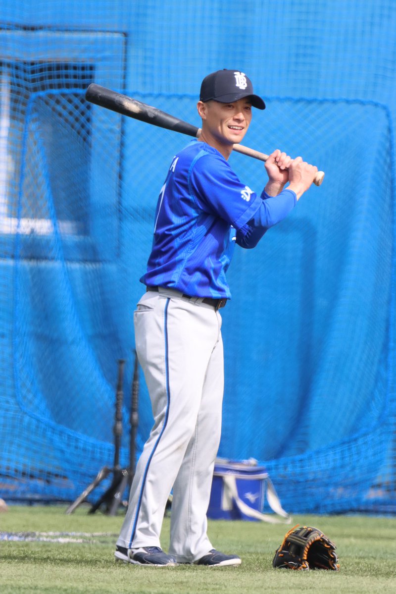 わぁ～、新ビジターユニフォーム姿が見られるなんて…(*^^*) #柴田竜拓