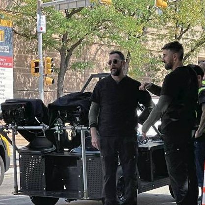 peekoloko's tweet image. this is his stunt double he #dead love how the stunt double has 30% more hair on his head.