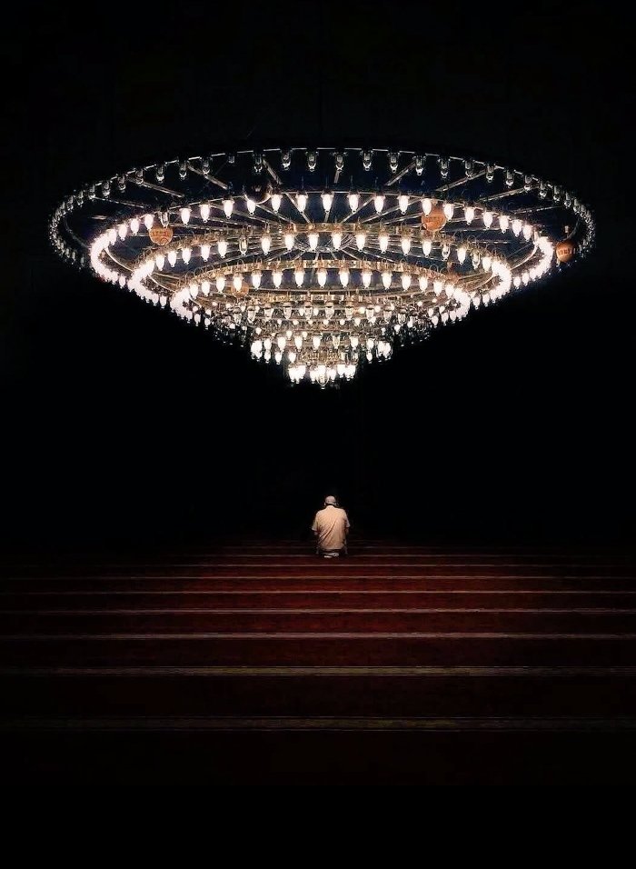 اللّٰهُ أَكْبَرُ كَبِيرًا، وَالْـحَمْدُ لِلّٰهِ كَثِيرًا، وَسُبْحَانَ اللّٰهِ بُكْرَةً وَأَصِيلًا

Allahu ekber kebira Velhamdülillahi kesira Ve sübhanallahi bukraten ve esila
CUMANIN HAYRI ÜZERİMİZE OLSUN 🤲🌹
#Hayırlıcumalar