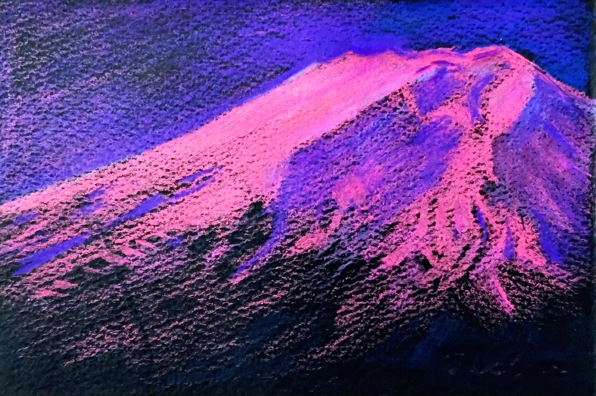 ハガキ絵展用に描きました。黒の紙に色鉛筆。赤富士