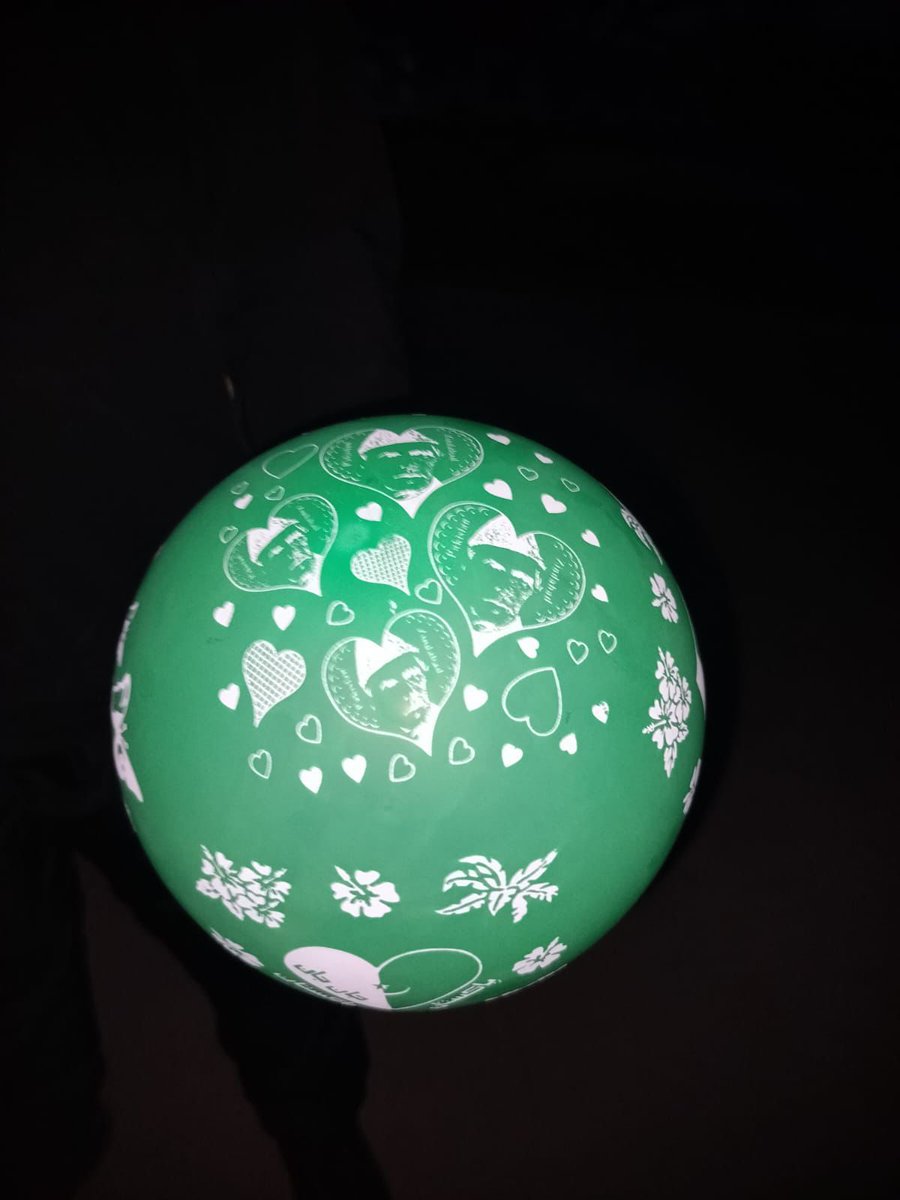 ahamad1_imtiyaz's tweet image. Another P@kistan baloon recoverd from Border area in Ghagwal sector of SAMBA, Jammu, seized by police.

BIG BREAKING #Theri #CompatibilityTest