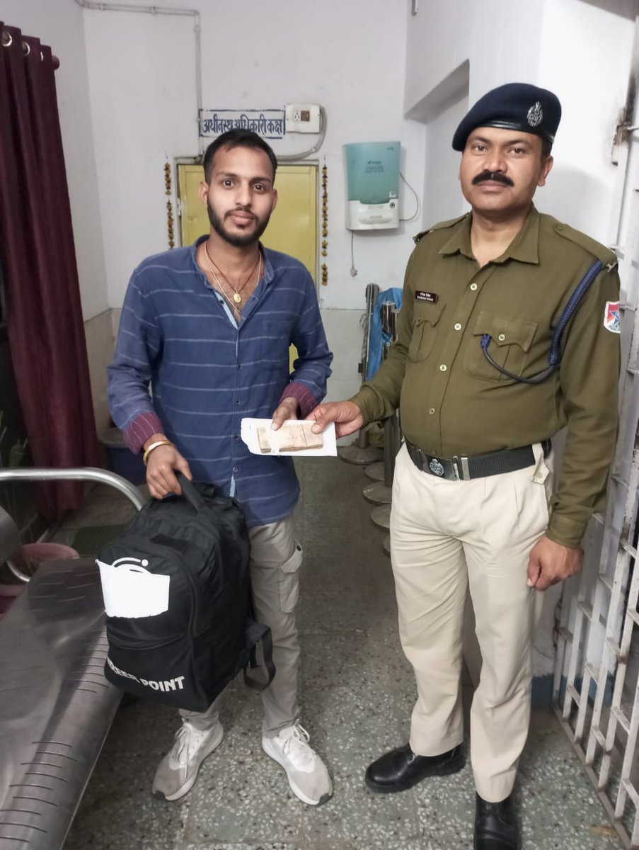 On 26.02.2026, Acting under #Operation_Amanat, RPF RPF DNR. DIV.  recovered articles/Luggage of passengers who left it in different trains, handed over to them after proper verification
<a href="/RPF_INDIA/">RPF INDIA</a> 
<a href="/rpfecr/">RPF East Central Rly</a>