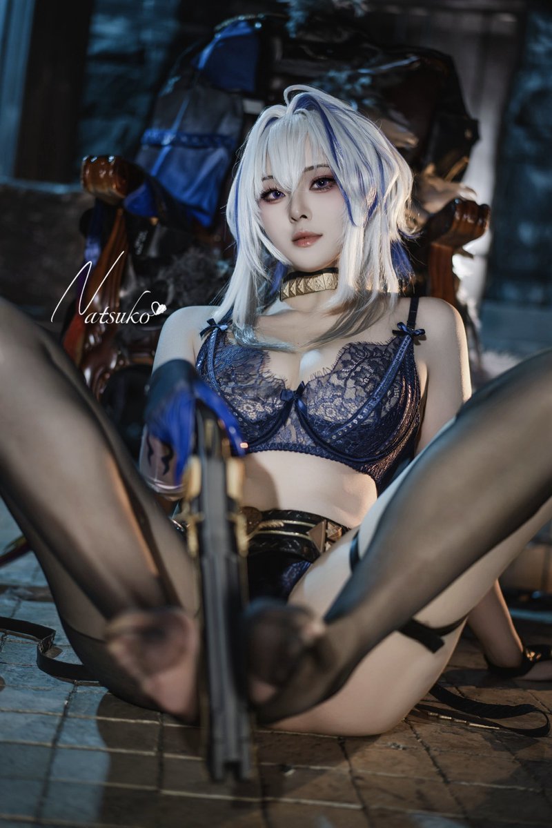 Natsuko233's tweet photo. 悪魔ハンター💙🤍

📷：@GhostcatO 
#WutheringWaves #鳴潮 
#Galbrena #ガルブレーナ https://t.co/jco13R31Al