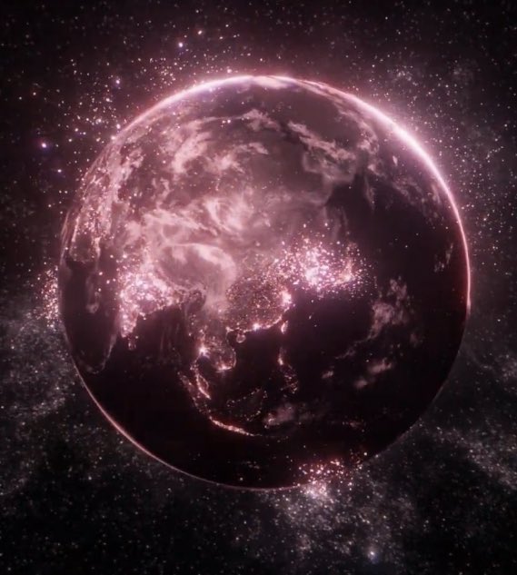 the world has been painted BLACKPINK, it’s their day!