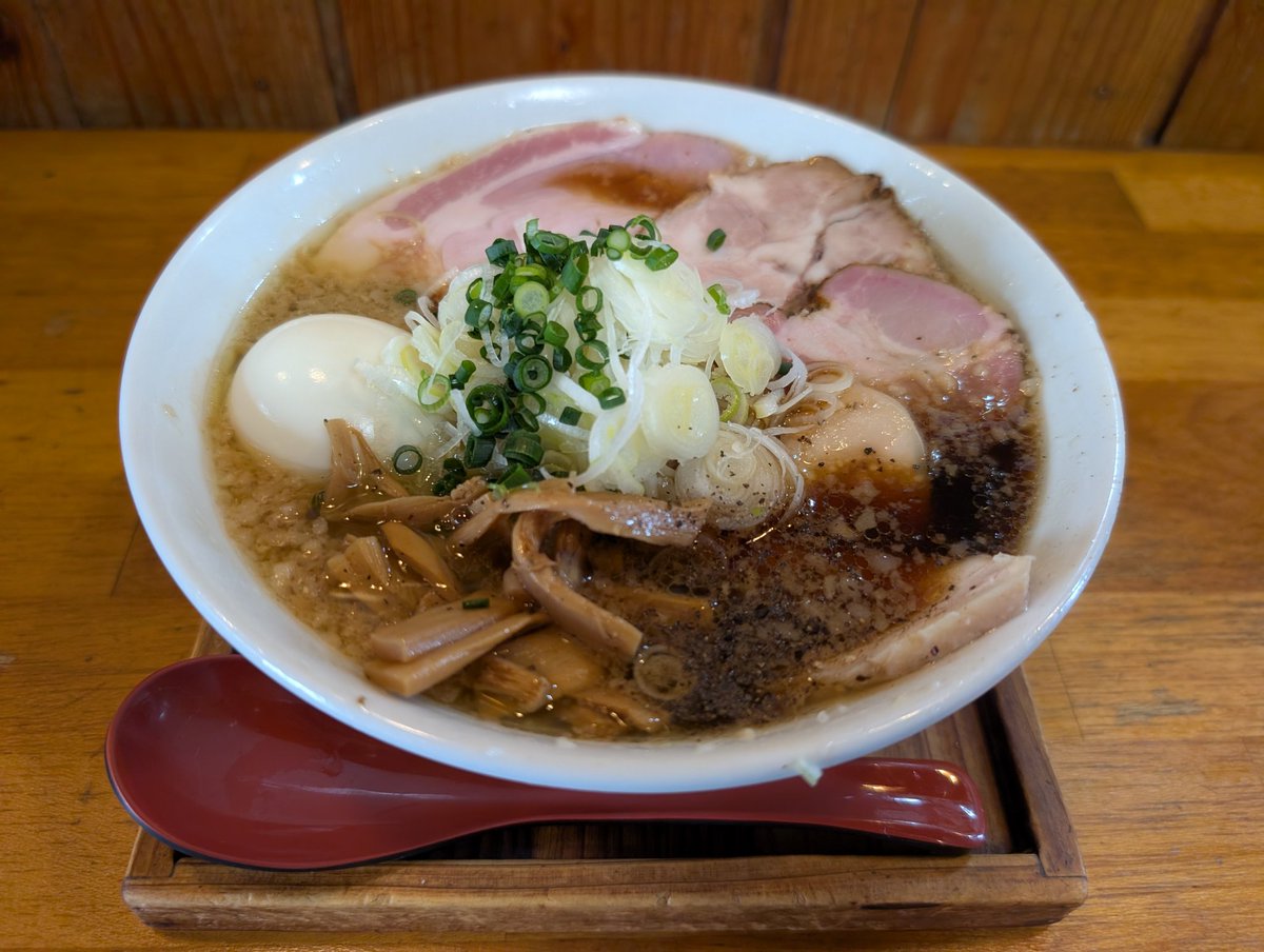 koma yasu tweet media