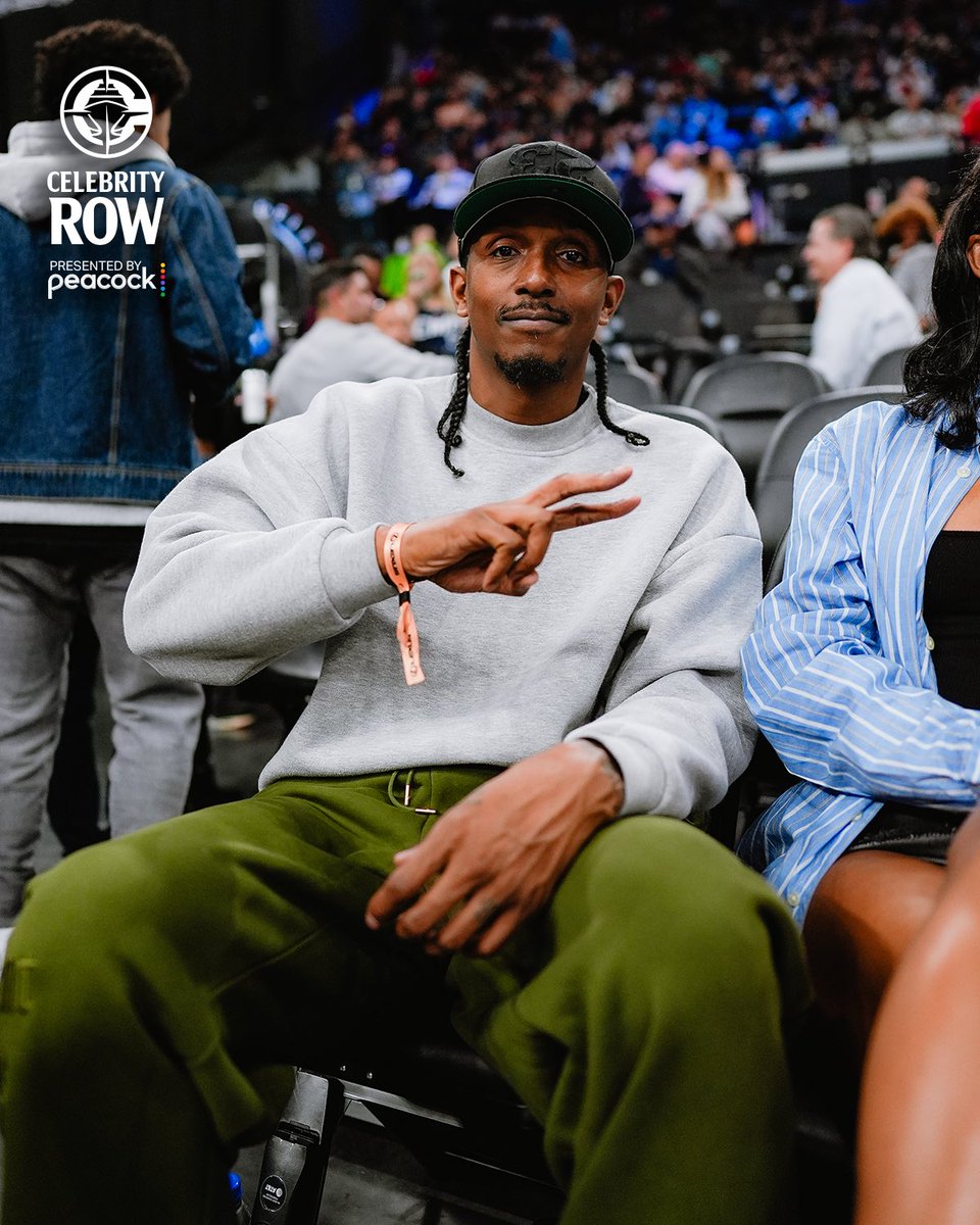 Legend Lou in the building! 🙌