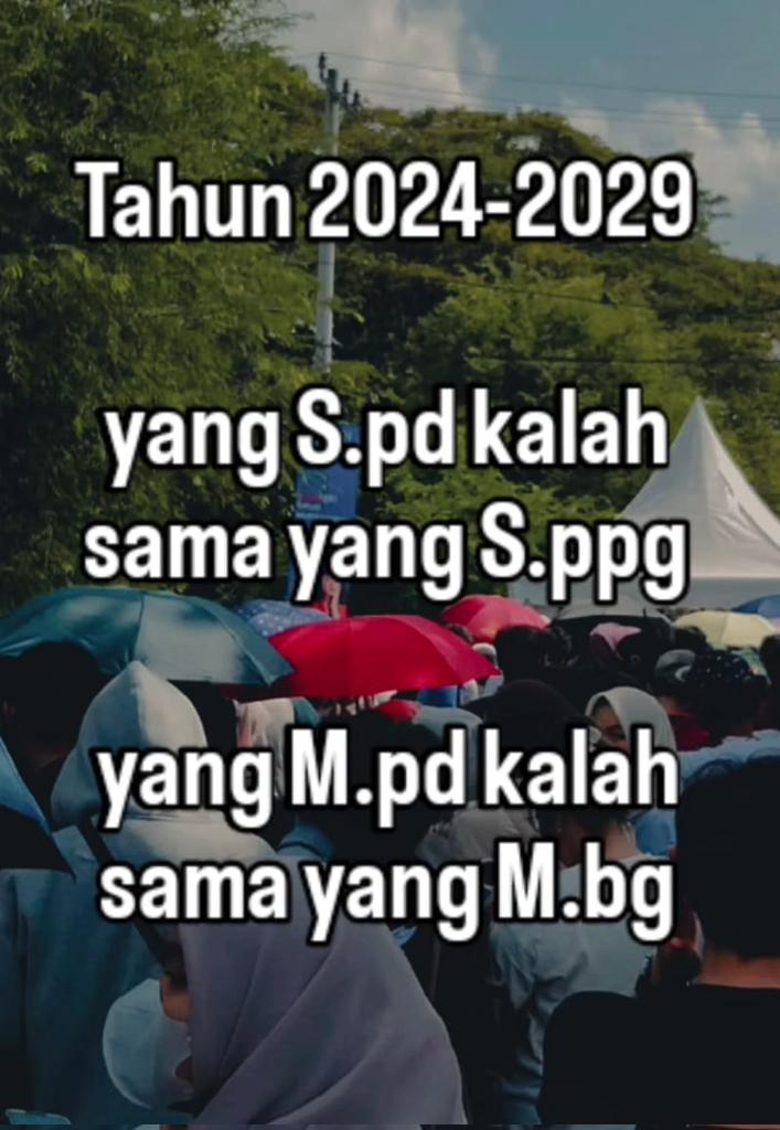 Sebagai S.Pd, Iman <a href="/zanatul_91/">Iman Zanatul Haeri</a> gak usah baper. Terima aja nasib sebagai S.Pd (Sarjana Penuh Derita) 😁😁😁