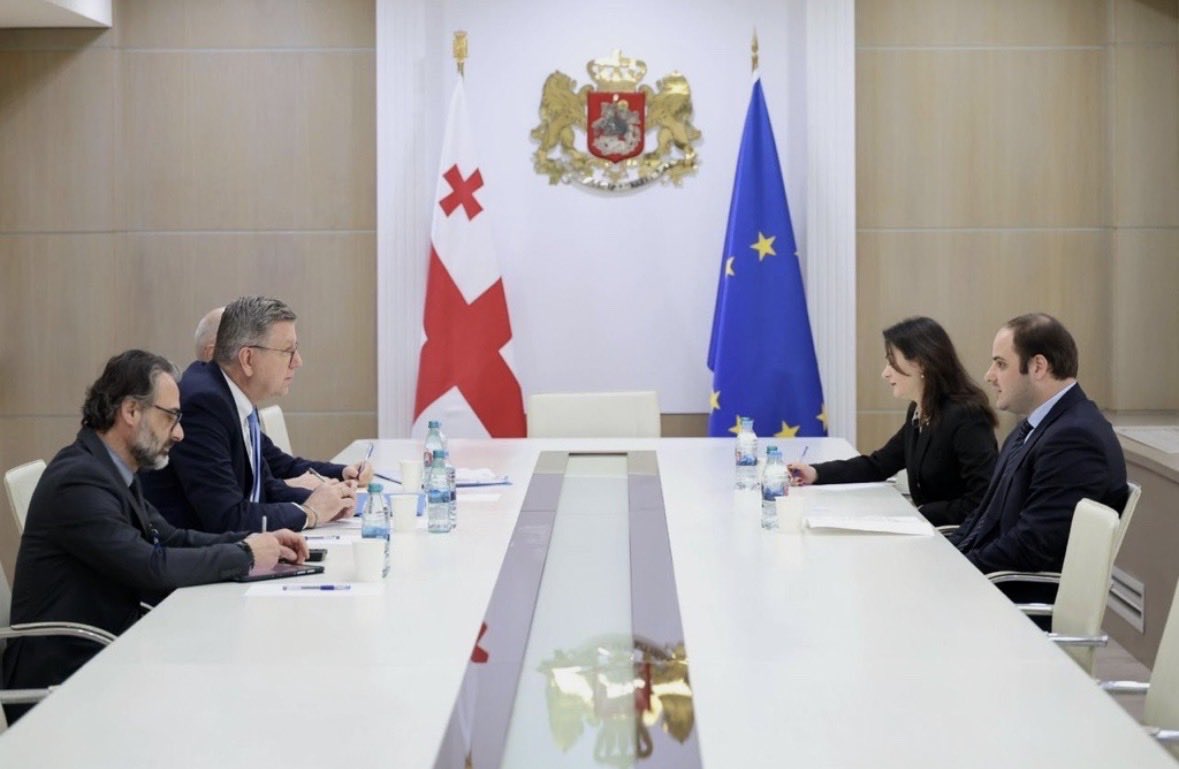 Arthur Erken tweet media