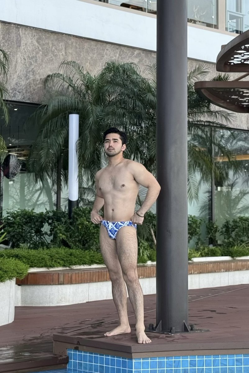 Arjay Leynes tweet media