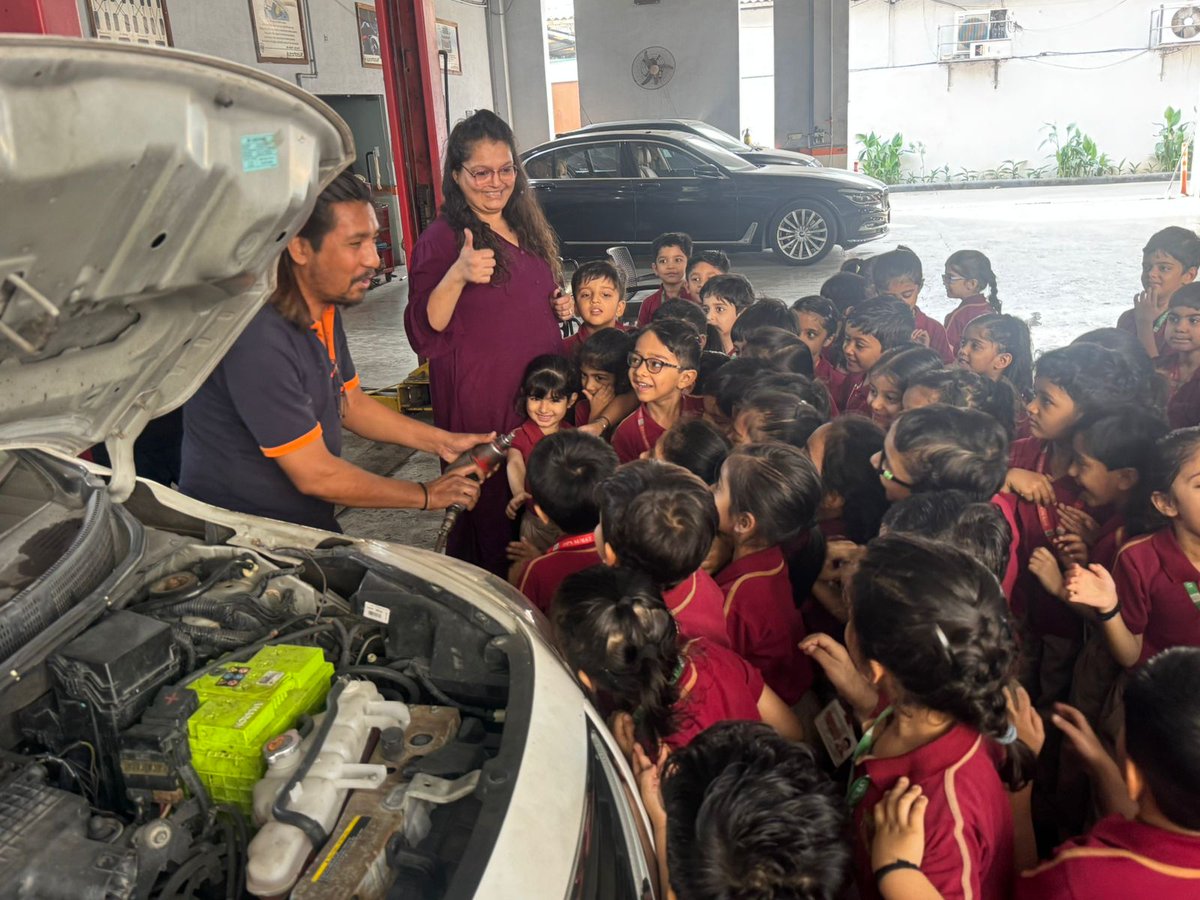 Delhi Public School tweet media