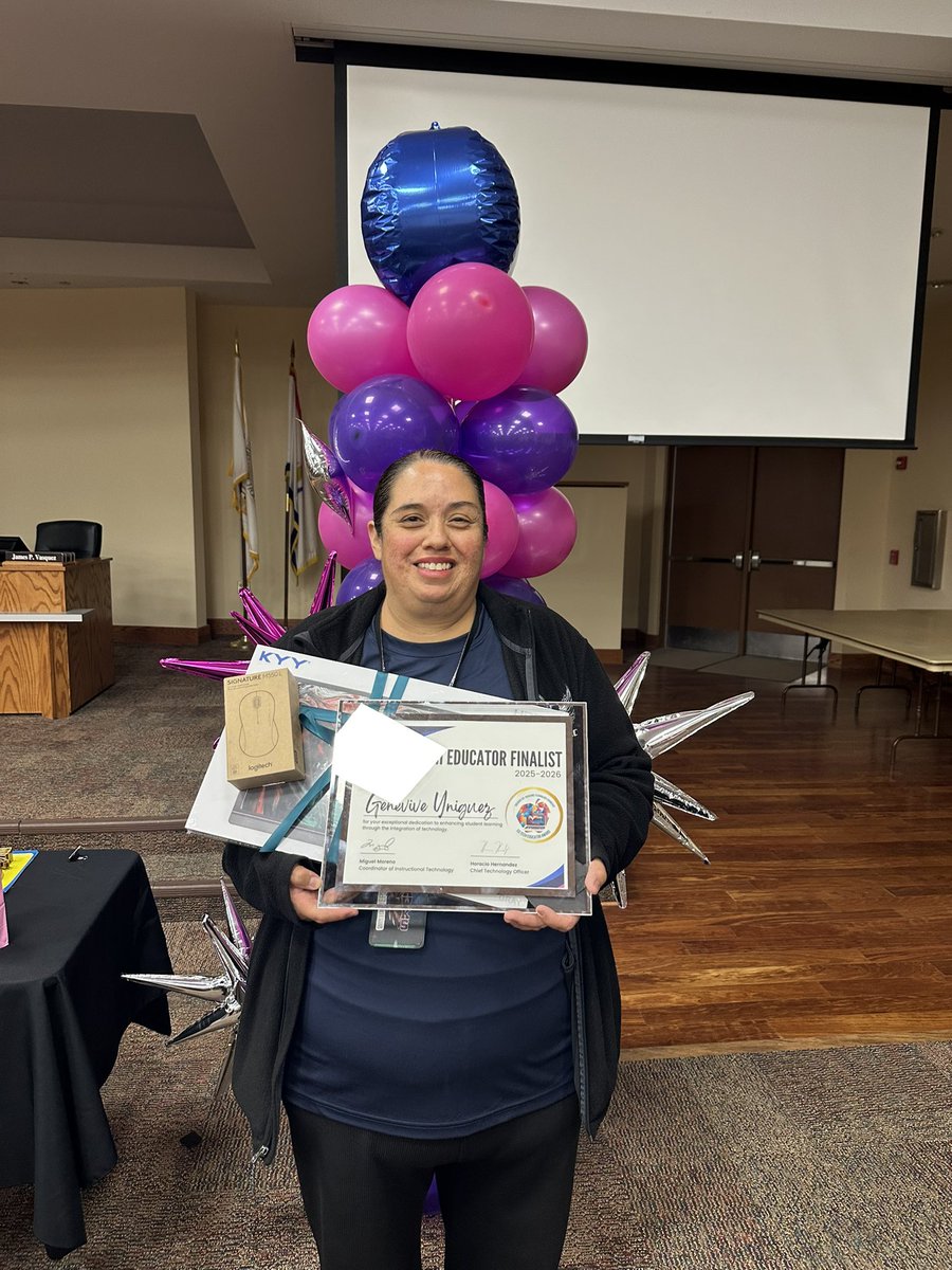LPedregon_JHS's tweet photo. Incredibly proud of Jane Hambric for earning 🥇 1st Place in the Video Challenge! 👏🏻
Creativity and hard work truly paid off, @GYniguez99 , is an amazing sponsor, this achievement reflects her dedication and leadership. 
#HawkPride https://t.co/iK9u8cXIQw