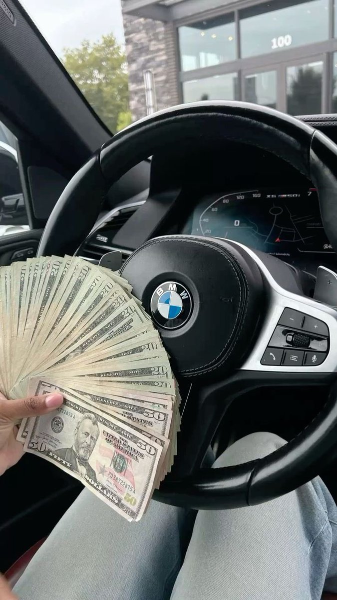 Ivory ✪ tweet media