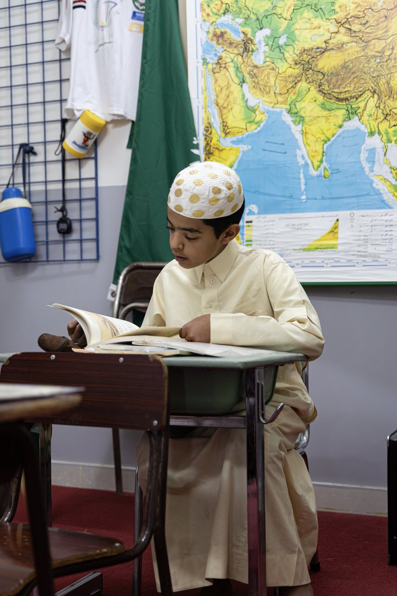 a7_73s's tweet photo. لقطات من متحف أواخر الستينيات 📻 https://t.co/FMHzo5tN2t