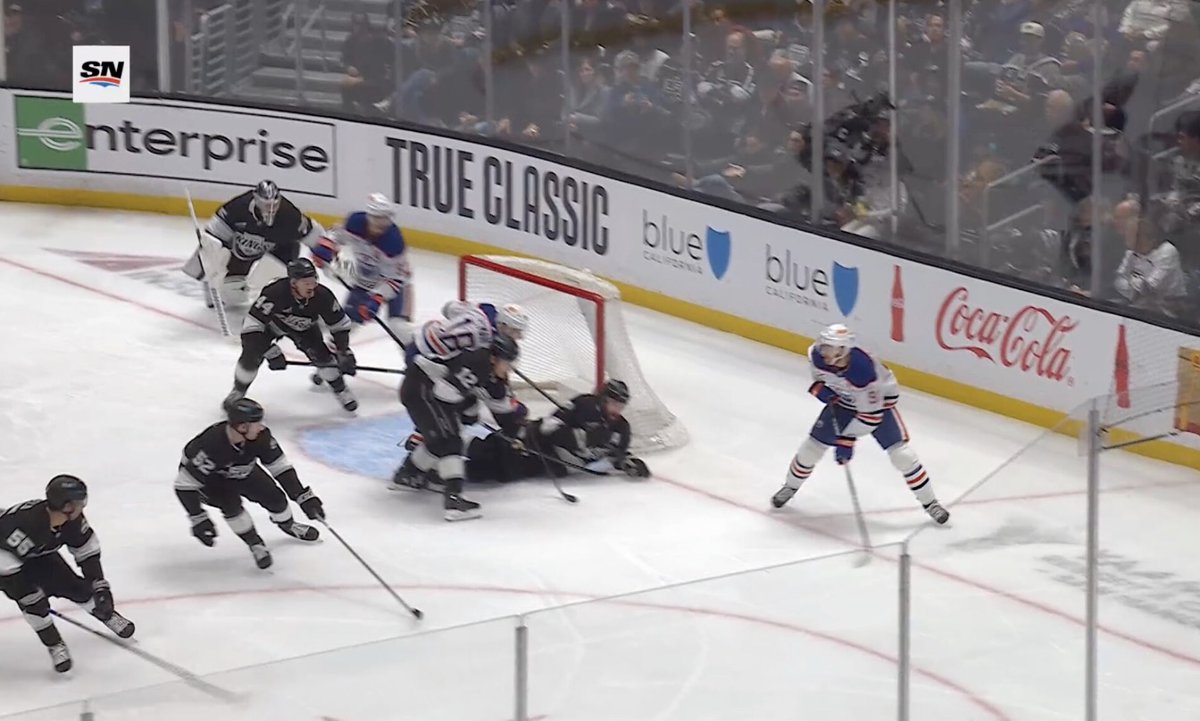 hockey images that precede unfortunate events tweet media