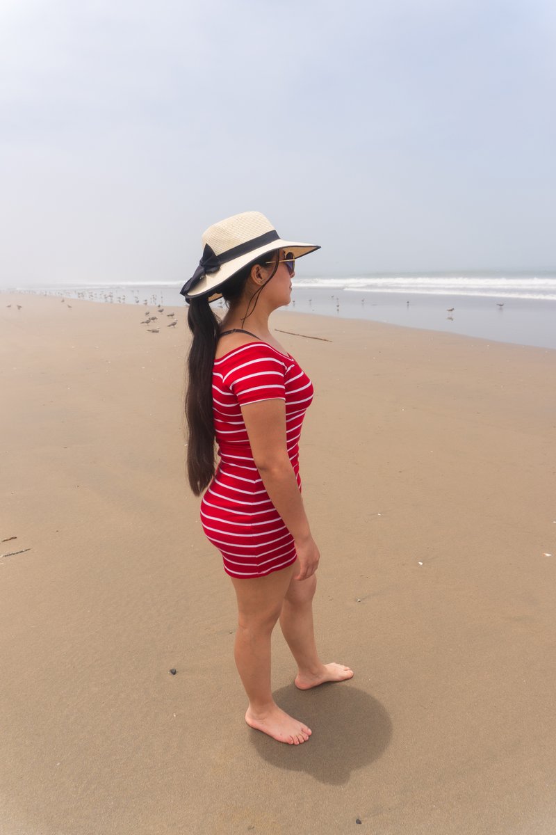 ElenaXhot's tweet photo. No todo placer exige desnudez… a veces basta una silueta marcada y una mirada segura.
La tela se ajusta, la imaginación despierta, y el misterio hace el resto.
Lo más provocador no es lo que enseño… es lo que dejo pendiente. 🔥
#Cañete https://t.co/uEbZGt7ldl
