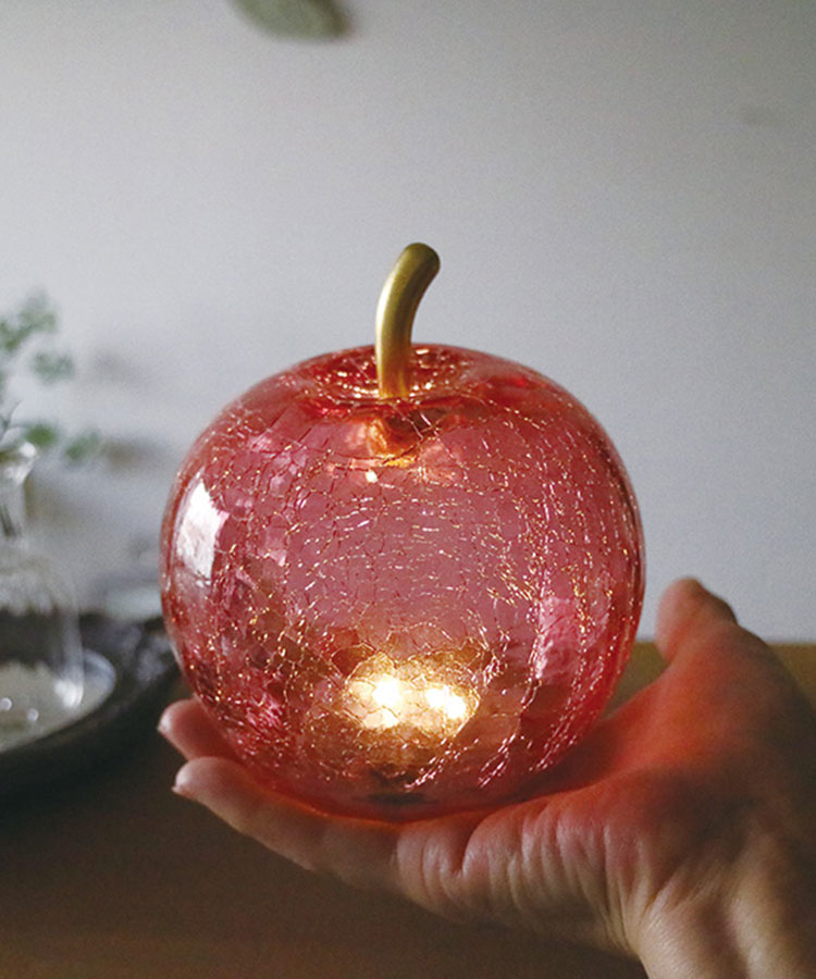 今日から予約販売開始！🍎／ やわらかな灯りに癒されるガラスのりんご