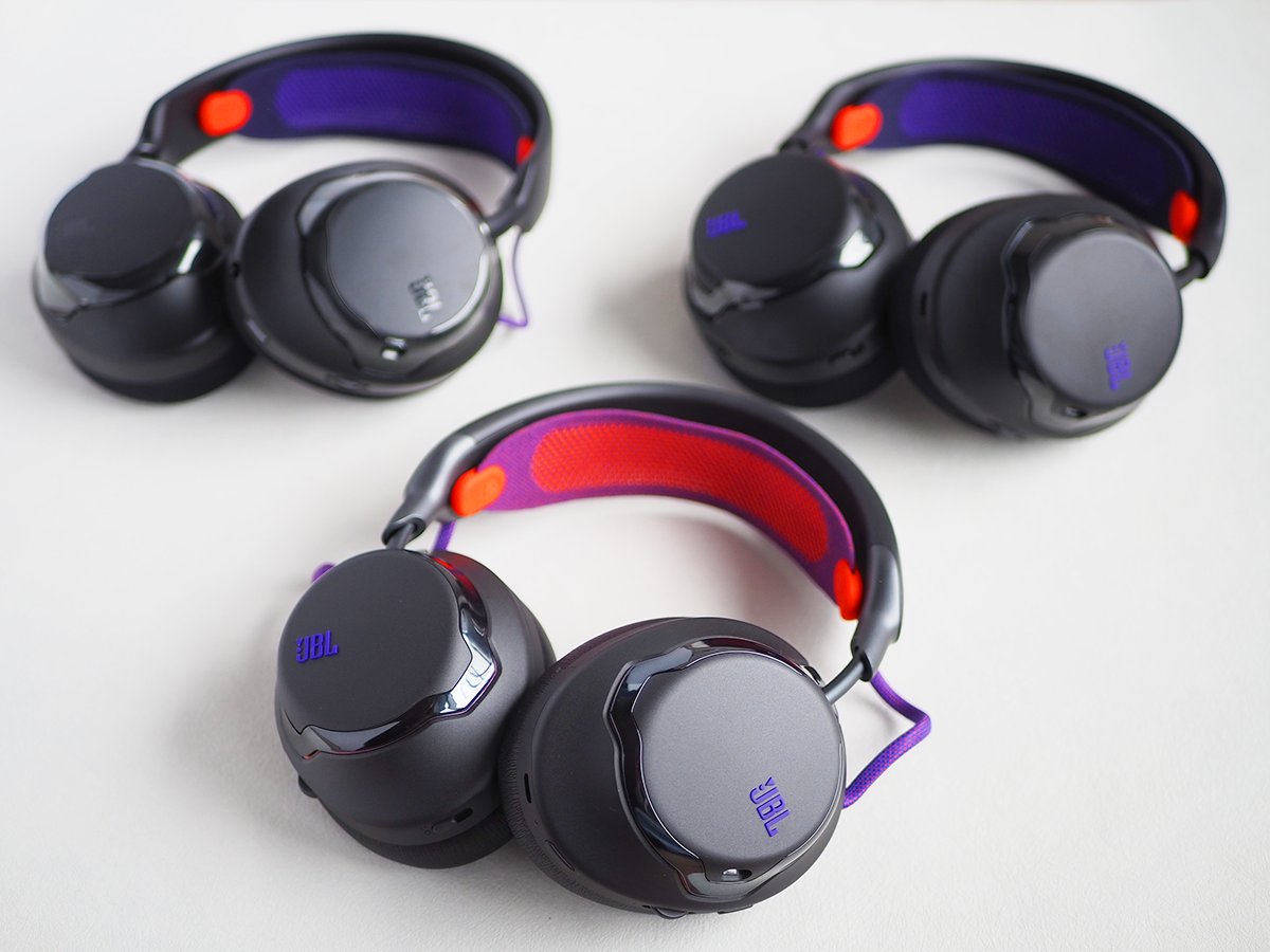 JBL Quantum 250 ほぼ新品 ゲーミングヘッドセット JBL Quantum 250 | Wired multiplatform gaming headset