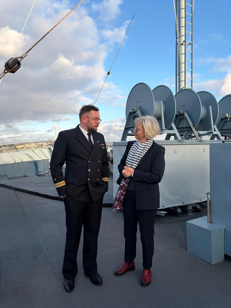 Sibylle Katharina Sorg tweet media