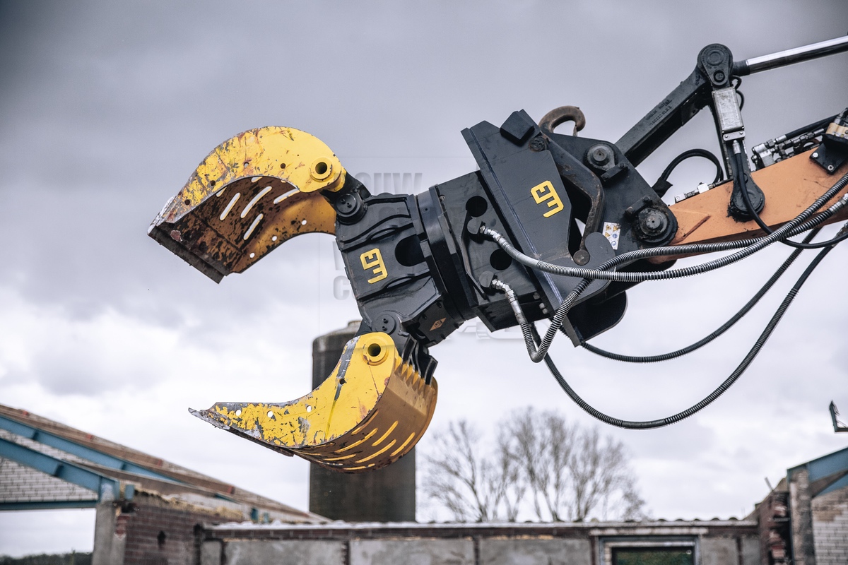 GP Equipment biedt met Earthmaster een betaalbaar alternatief aan
bouwmachineweb.com/nieuws/2015/gp…