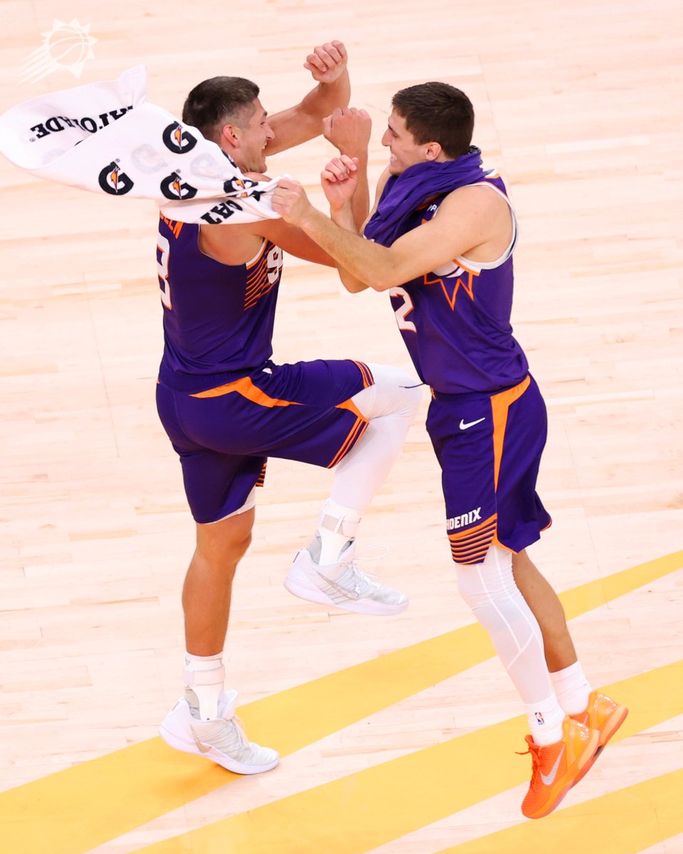 Numbers from tonight's win 🔢
Allen: 28 PTS, 6 3PM, 6 AST, 1 REB, 1 STL, 1 BLK
Gillespie: 21 PTS, 6 3PM, 3 REB, 3 AST, 1 BLK
O'Neale: 13 PTS, 6 REB, 3 3PM, 3 AST
Dunn: 10 PTS, 4 REB, 2 3PM, 1 AST, 1 STL
Green: 9 PTS, 3 REB, 1 AST, 1 STL
Fleming: 8 PTS, 2 3PM, 6 REB, 1 STL
Ighodaro: 8 PTS, 4 REB, 3 AST, 2 STL, 2 BLK
Bouyea: 6 PTS, 3 AST, 2 STL, 1 BLK
Coffey: 6 PTS, 2 REB, 2 AST, 1 STL
Williams: 4 PTS, 10 REB