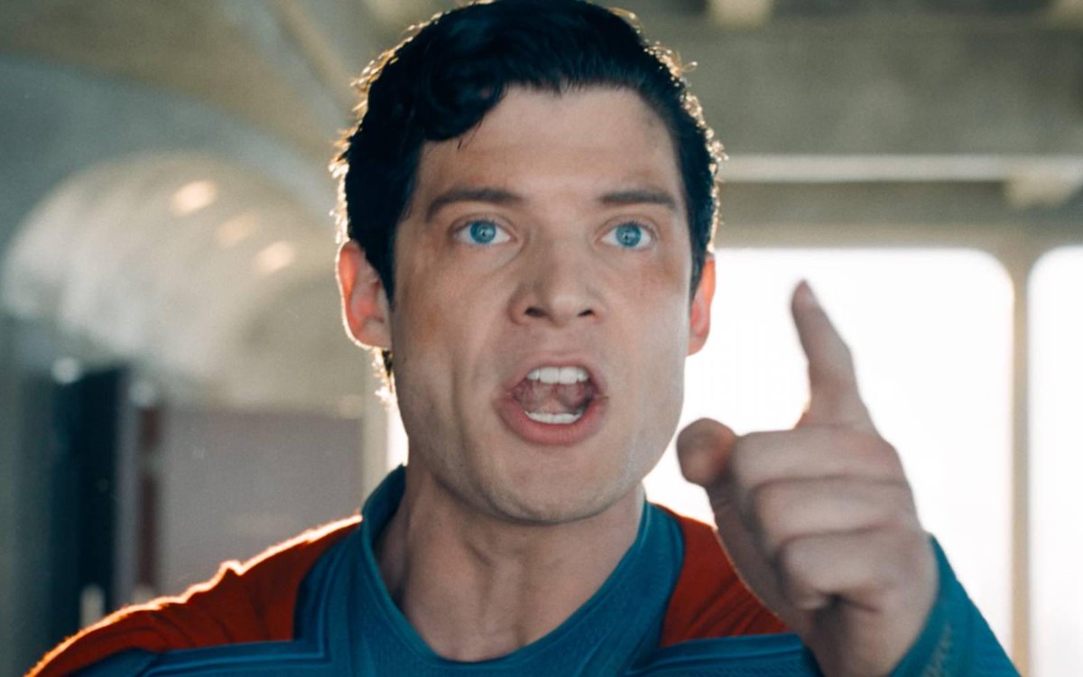 EN ESO SIEMPRE TE EQUIVOCASTE SOBRE MI LEX
NO SOY UN ASQUEROSO INMIGRANTE ILEGAL, SOY HONORABLE NORTEAMERICANO, COMO HOT DOGS MIENTRAS VEO EL SUPER BOWL Y ME LEVANTO TODAS LAS MAÑANAS FELIZ DE TENER EL HONOR DE VIVIR EN LOS ESTADOS UNIDOS DE AMERICA, QUE DIOS BENDIGA MI PAIS