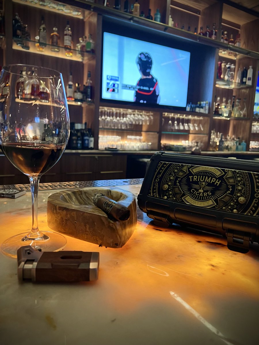 Brian Smith tweet media