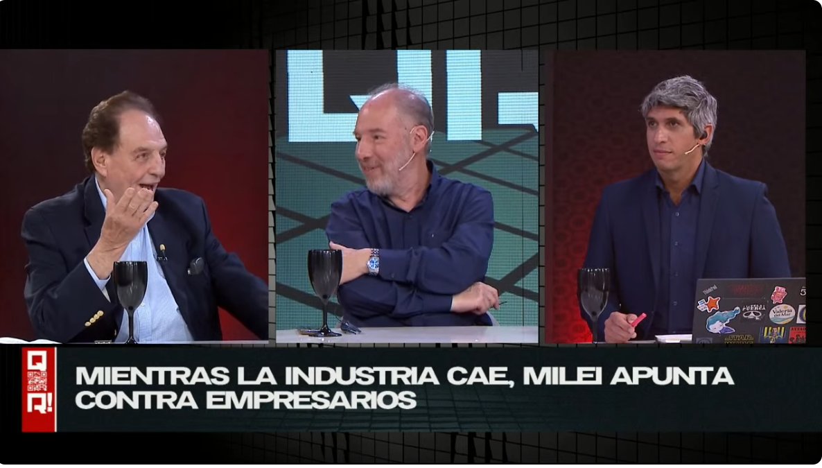 CarlosHeller's tweet photo. Ahora, en mi columna semanal en @programaqr junto a @carusopablo @granovskymartin y @hernanletcher 

https://t.co/byJwpqrdKn https://t.co/8Io9np242F
