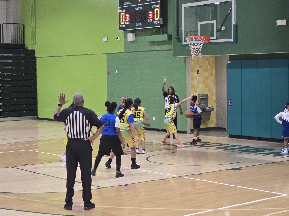 Alexander Elementary tweet media