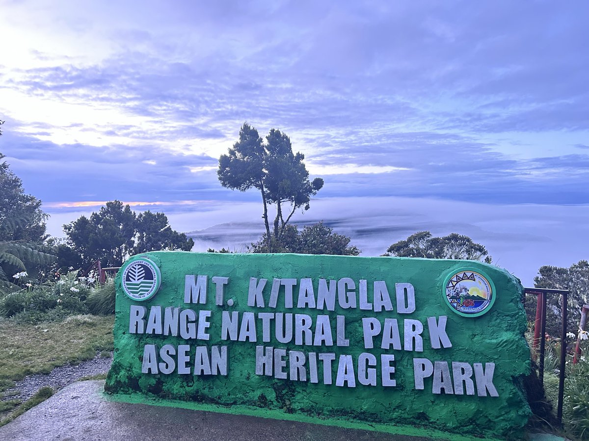 DemarkusMalik's tweet photo. Successfully summited Philippines’ 4th highest mountain, Mt. Kitanglad ♥️ https://t.co/CGwqZWlFxj