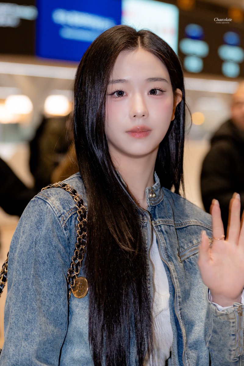 Chaecolate tweet media