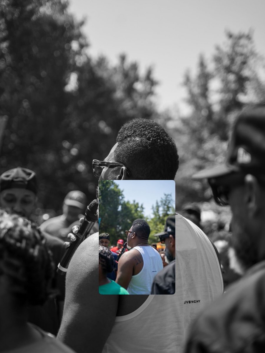 Aaron_Shields15's tweet photo. Flashback.β¨
Last summer.β¨
David Banner at the African American Male Wellness Walk.
Grateful to document moments that matter.
π Columbus, Ohio
#blackcreatives #columbusphotography #Cbusevents https://t.co/2enbjtPadO
