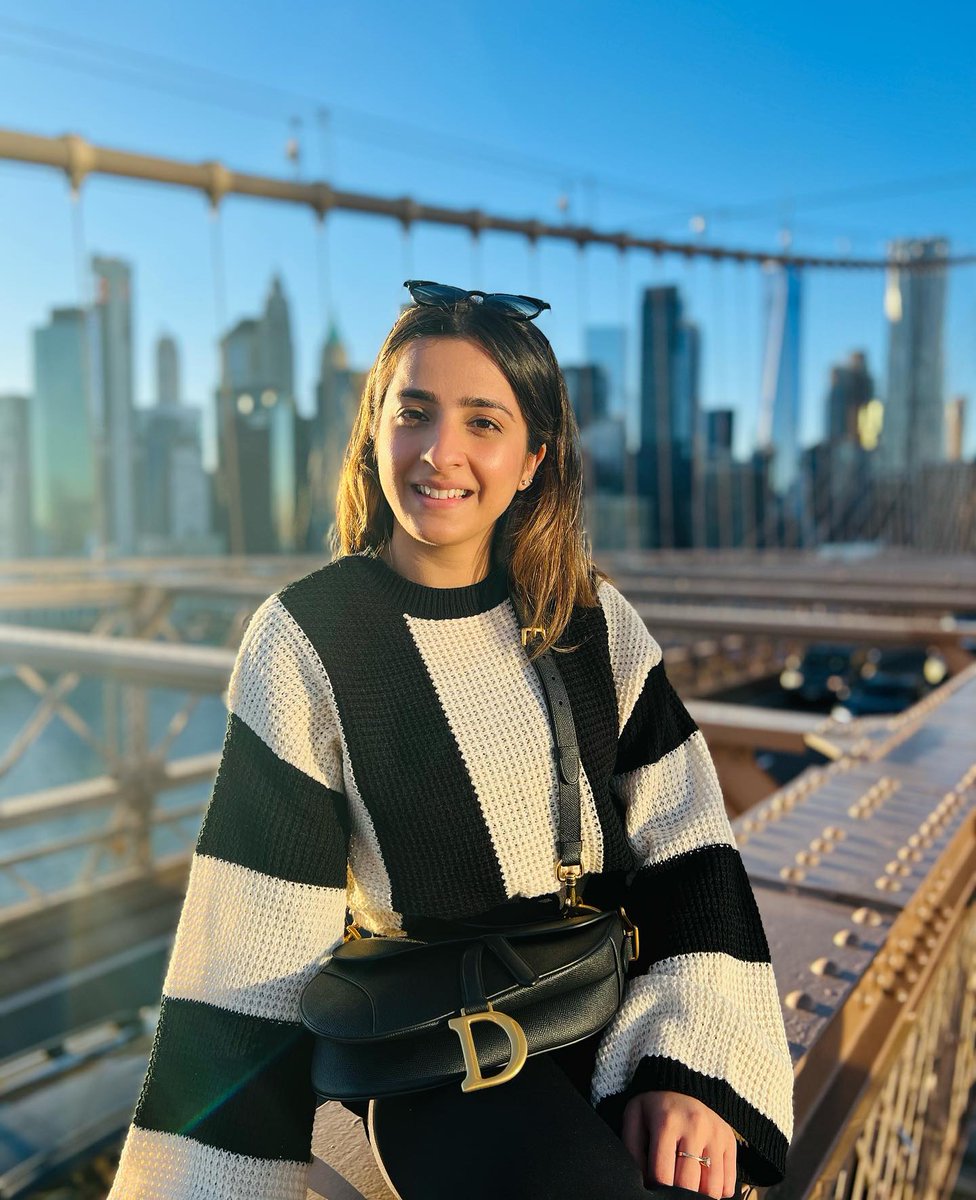 ShamanaseeShama's tweet image. Flawless in my own way. Perfection isn’t my goal, greatness is 🤍🖤I’m not here to be liked, I’m here to be remembered. 💫🤍🖤#ConfidenceIsKey #UnstoppableGirl #SheCanAndSheWill #FearlessAndFabulous