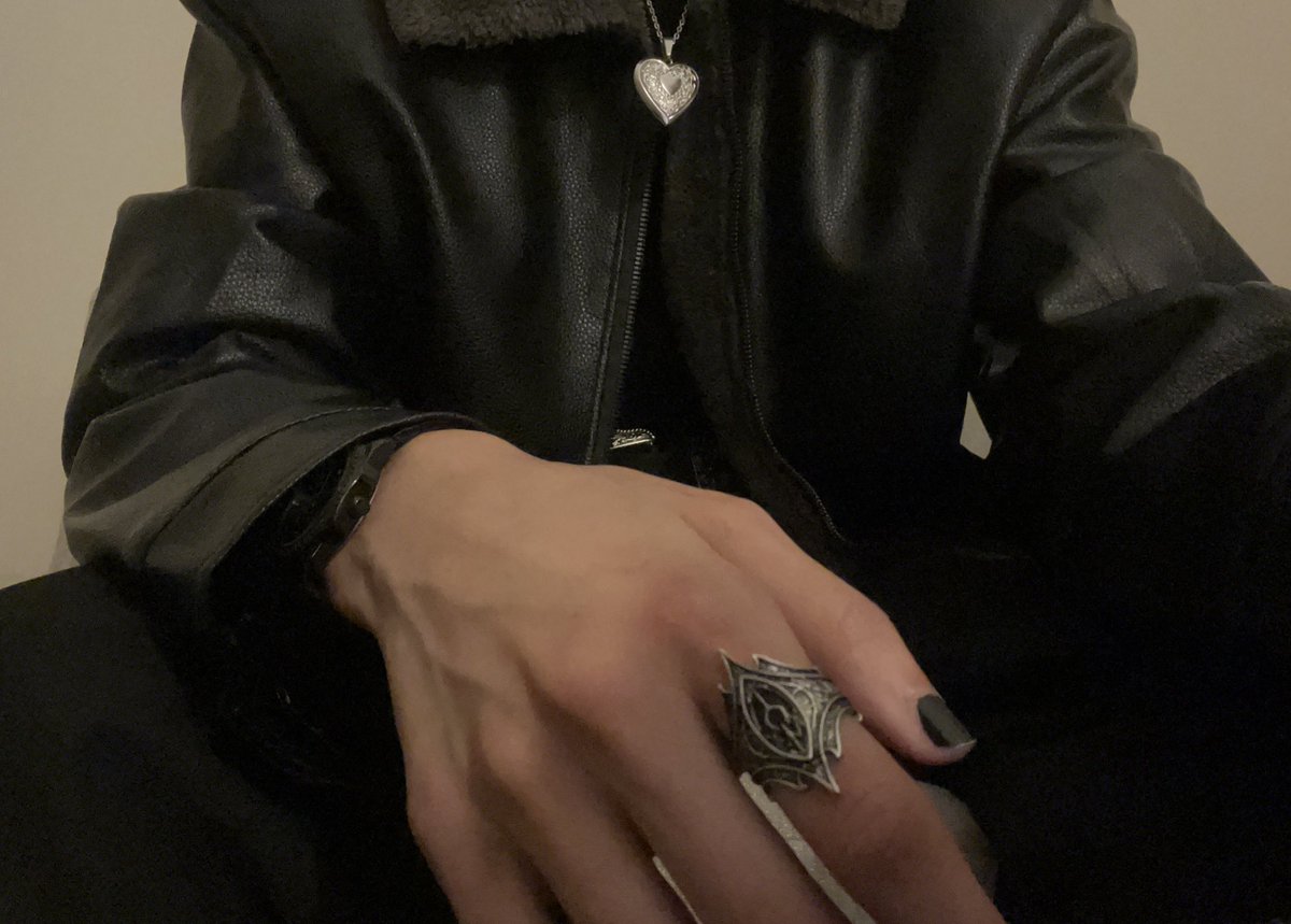 MAYBE A STAR tweet media