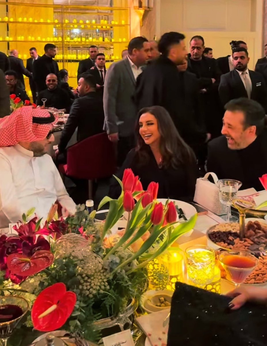 الله يدييم هالضحكة العذبَة 🩷