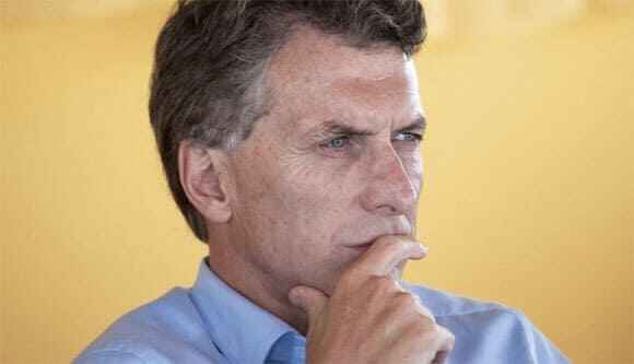 Falta poco para que cumpla 18 me debería tatuar..?