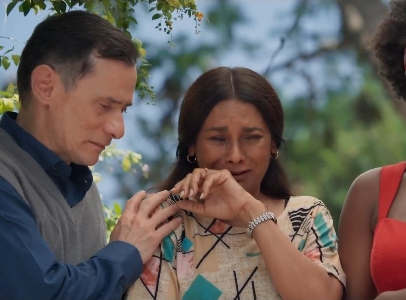 o capitulo mais triste dessa novela até agora pprt  
#TrêsGraças
