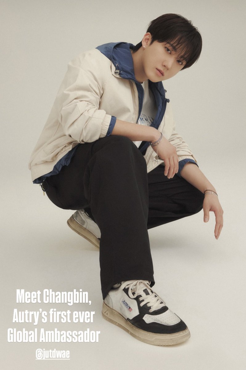 กรี๊ดดดดดด!!!! ใน… ที่… สุด…… 🎉

เธอๆ Changbin <a href="/Stray_Kids/">Stray Kids</a> ได้รับประกาศแต่งตั้งให้เป็น Global Brand Ambassador *คนแรก* ในประวัติศาสตร์ของแบรนด์ Autry แบรนด์รองเท้าลำลองสัญชาติอเมริกาแหละ 🥰

ปังมากกกกก 🎉

สเตย์ไทยอย่าลืมปั่น tag line และ hashtag ⬇️