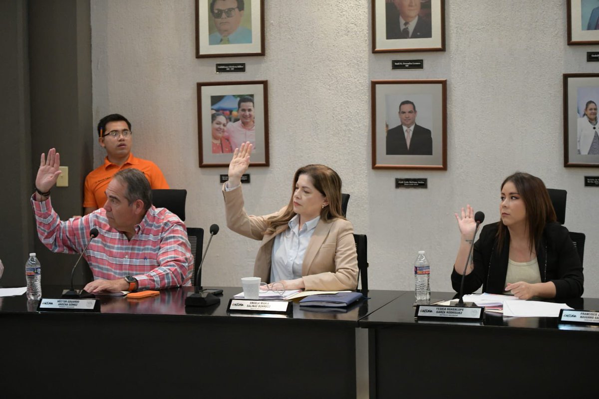 Emilio De Hoyos tweet media