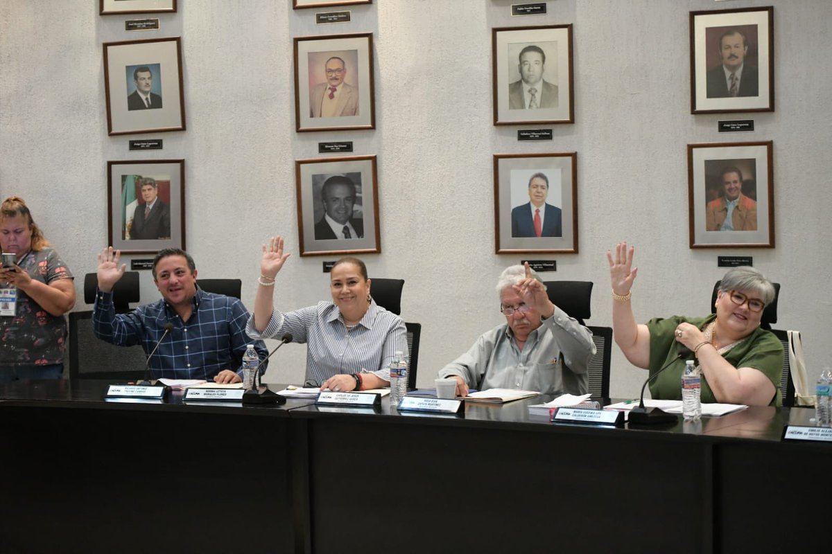 Emilio De Hoyos tweet media