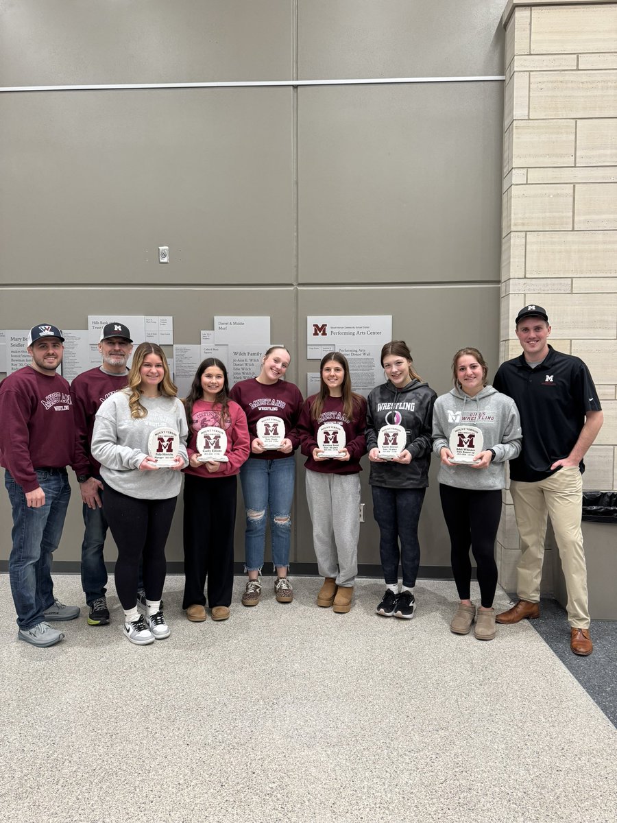 Mt. Vernon Girls Wrestling tweet media