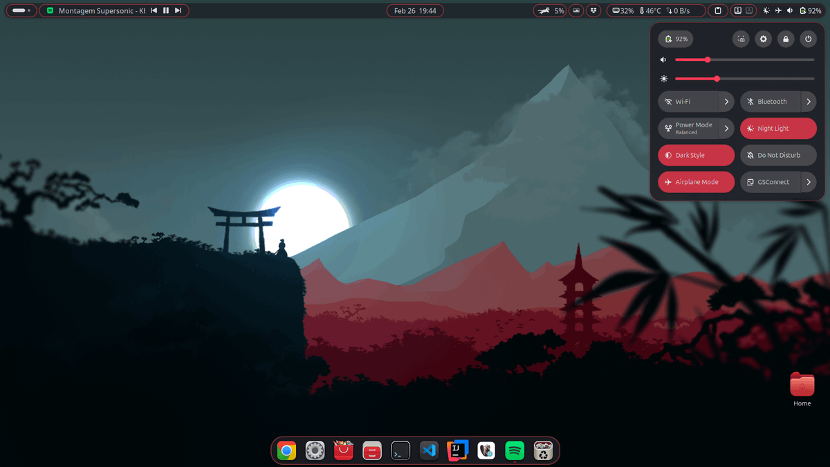 [GNOME] My First GNOME Rice: Crimson Dark Red Setup! Link: https://t.co ...