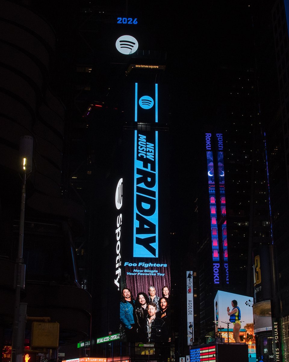 Foo Fighters tweet media