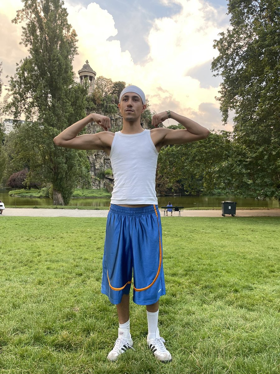 the sky is everywhere so meet me under there