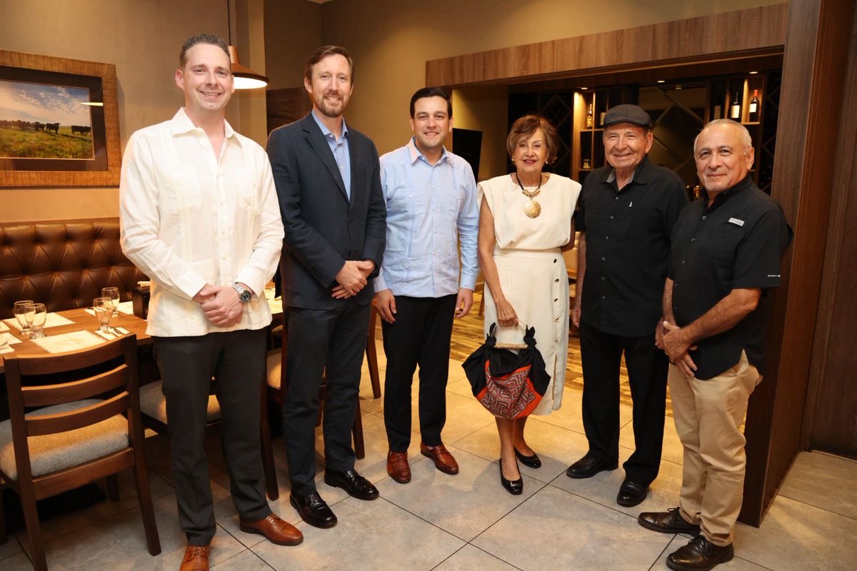 Embajador Kevin Marino Cabrera tweet media