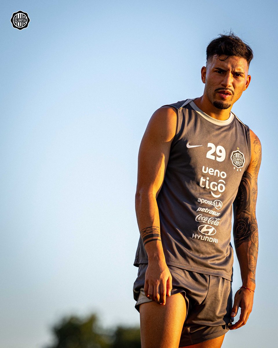 Club Olimpia tweet media