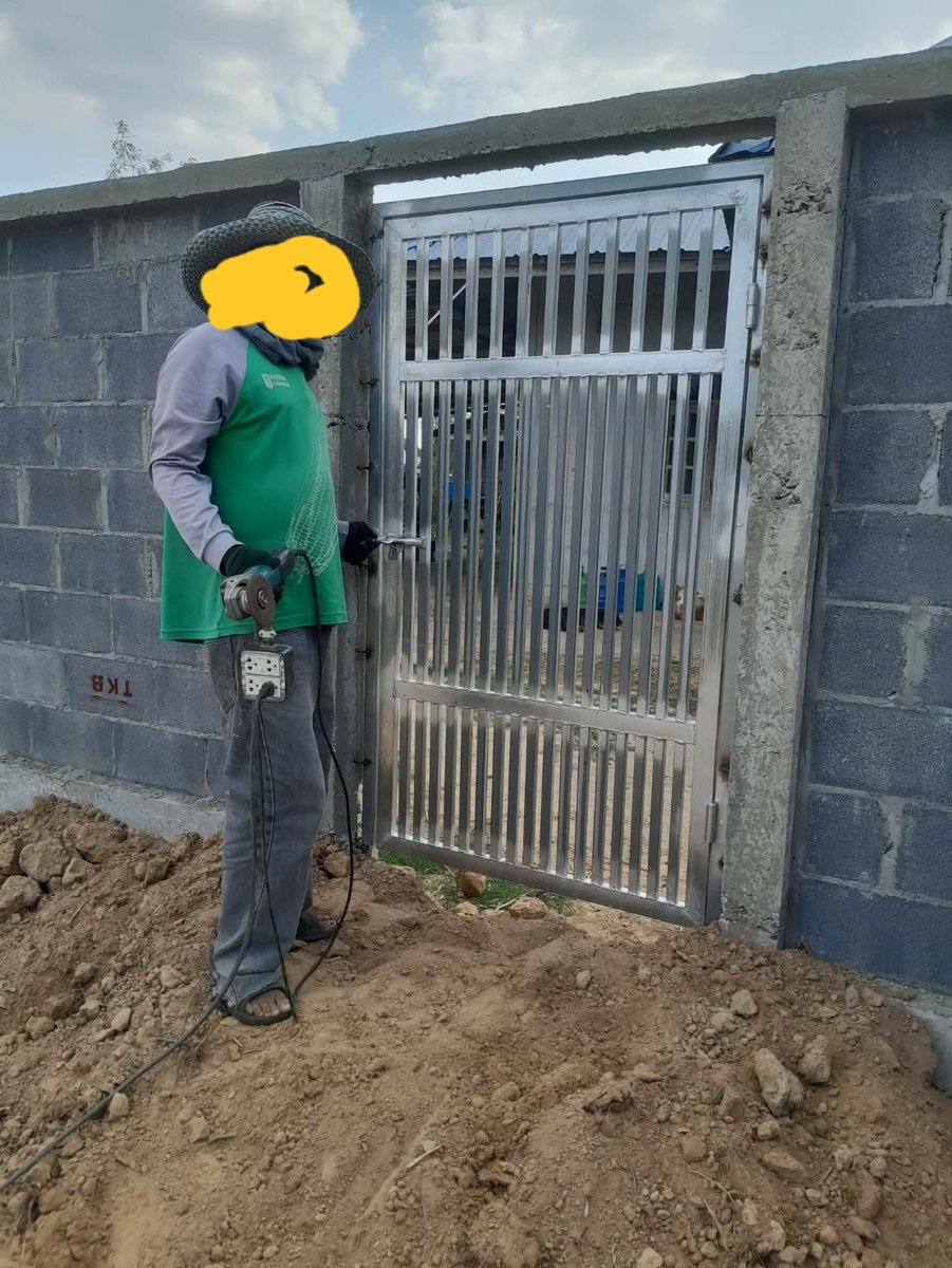 สองศรี tweet media